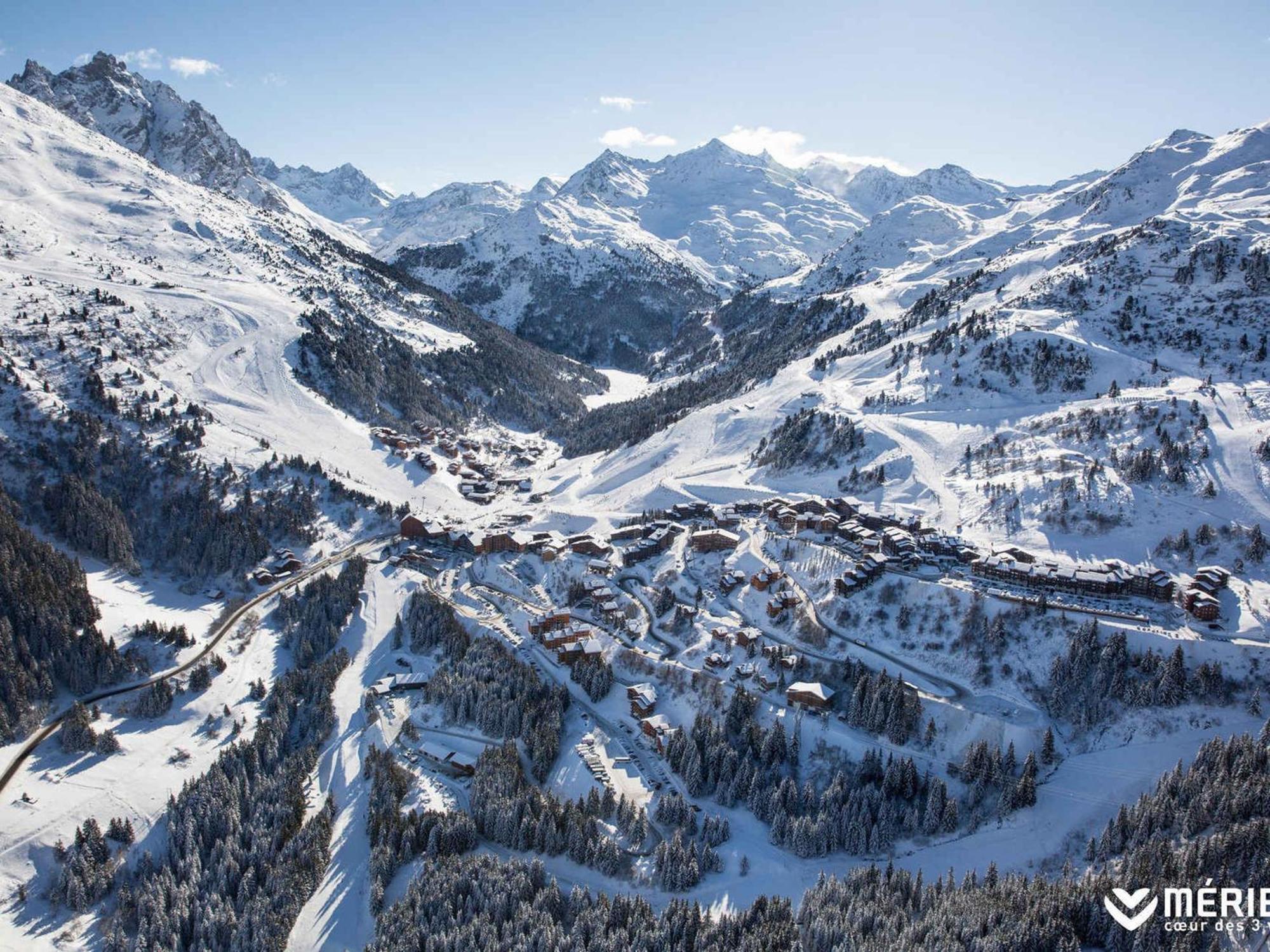 Appartement Ensoleille Avec Tv, Proche Pistes Et Commerces, Residence Plein Soleil, Les Allues - Fr-1-182-18 Méribel Eksteriør billede